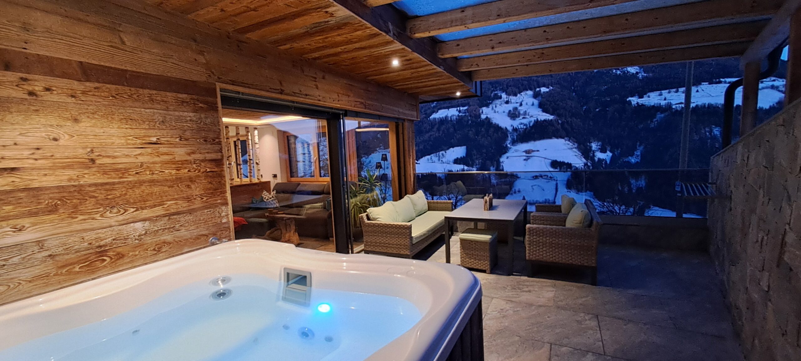 LUXUS CHALET AHRNTAL | SÜDTIROL