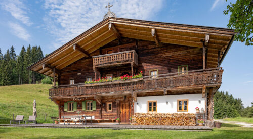 bergchalet-kaiserblick-aussen-2